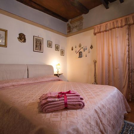 나폴리 La Via Dei Presepi B&B 외부 사진