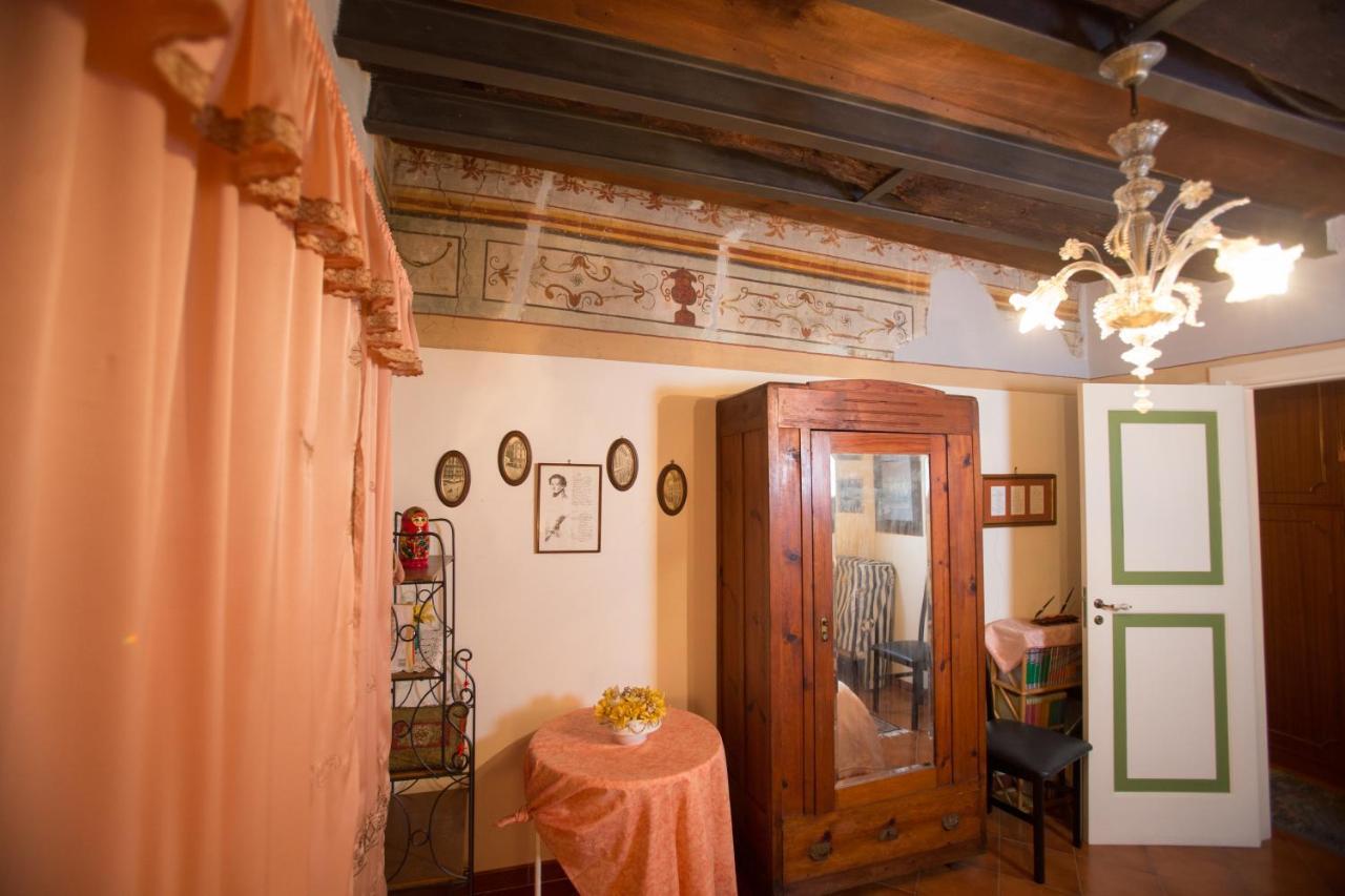 나폴리 La Via Dei Presepi B&B 외부 사진