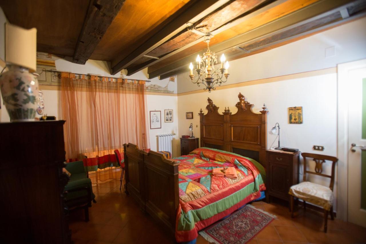 나폴리 La Via Dei Presepi B&B 외부 사진